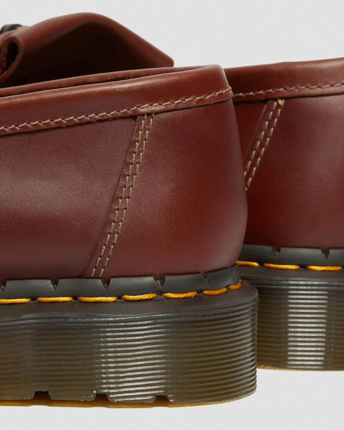 Store Adrian Leren Tassel Loafers Abruzzo Heren Sale