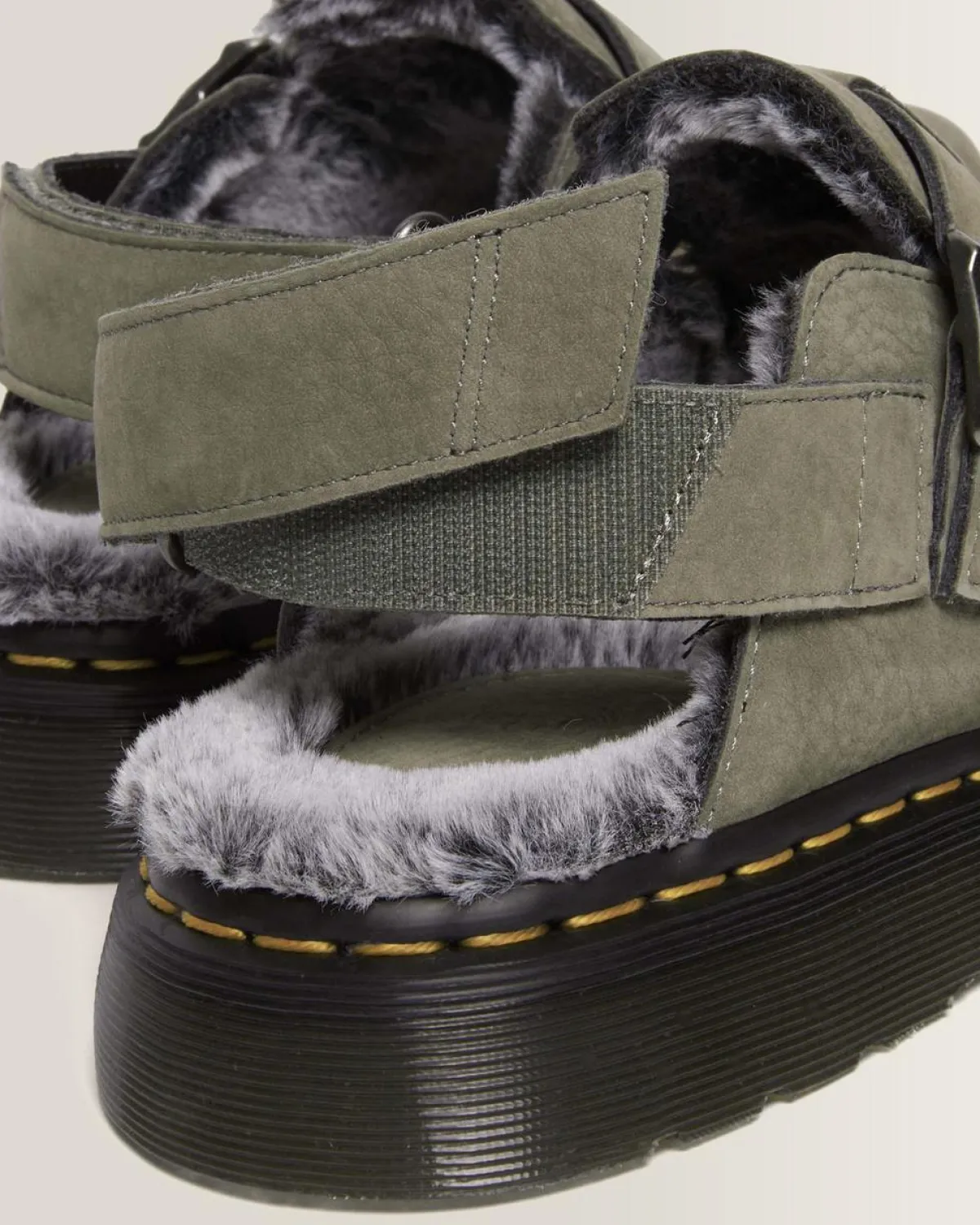 Shop Jorge II Imitatiebont Gevoerde Mules UNISEX Suède|Nieuw Binnen