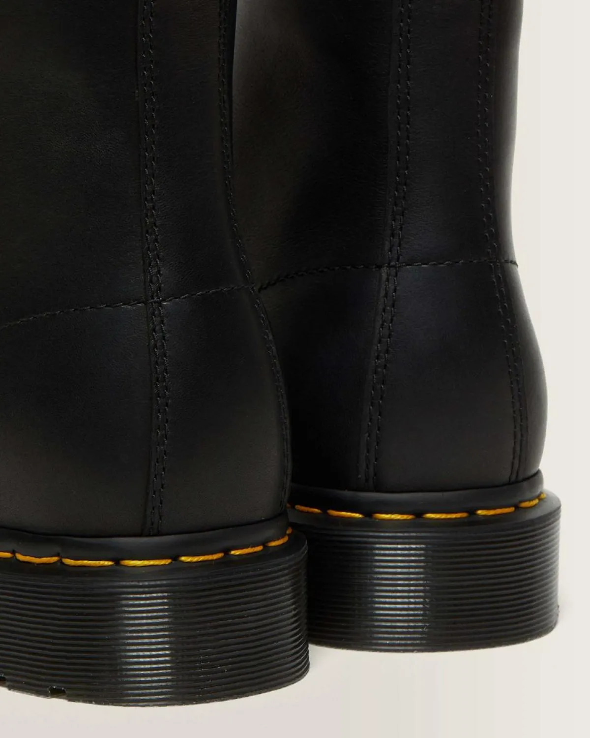 Hot 1460 Pascal Warmwair Valor Wp Leren Enkellaarzen UNISEX Originals|Enkellaarzen